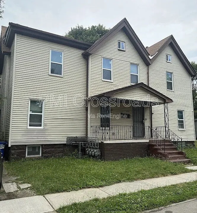2163 E 84th St #4