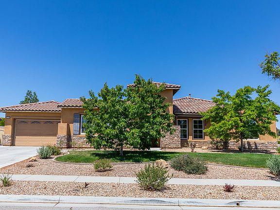 2nd image of 7254 Evening Star Rose Ct