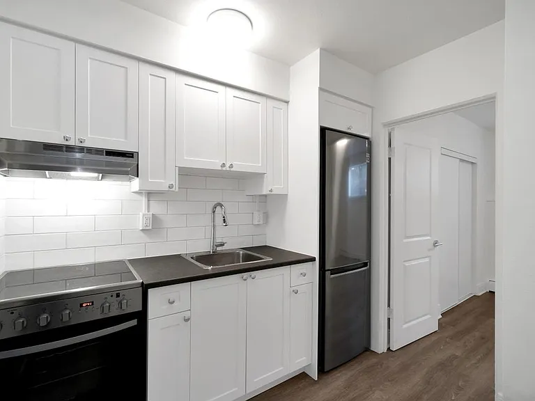 357-669 Millstone Ave #309 — Photo 8
