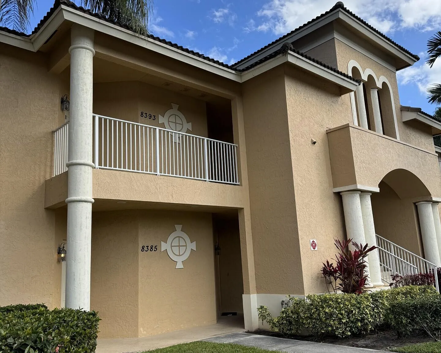 1 bed, 1.0 bath, 420 sqft, $1,250 — Photo 2