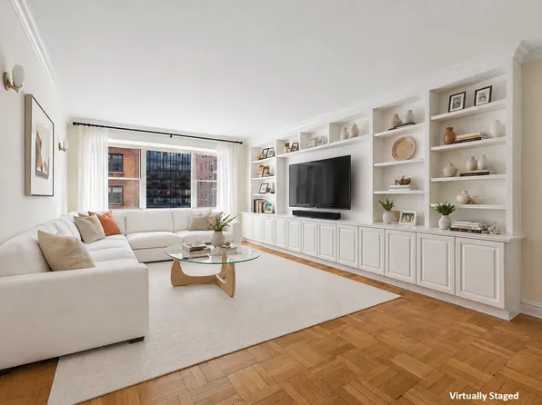 1175 York Avenue image 1 of 16