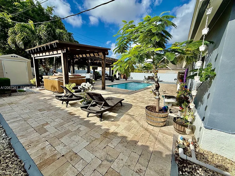 6202 SW 107th Ave — Photo 28