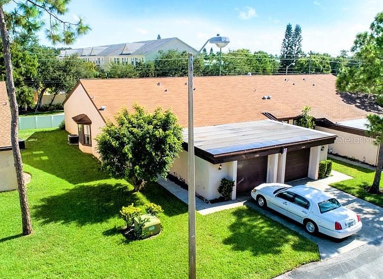 1st image of 3101 Oak Cir #3101