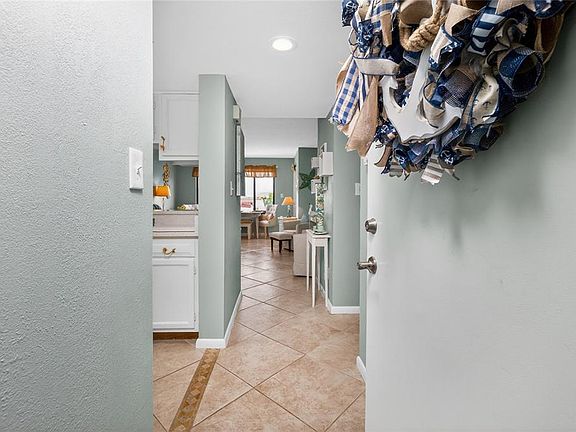4th image of 25188 MARION AVENUE #F207