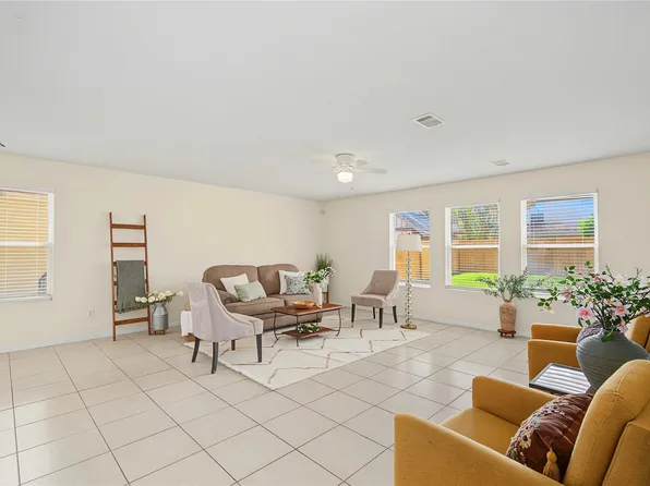 3535 Clipper Winds Way, Houston, TX 77084