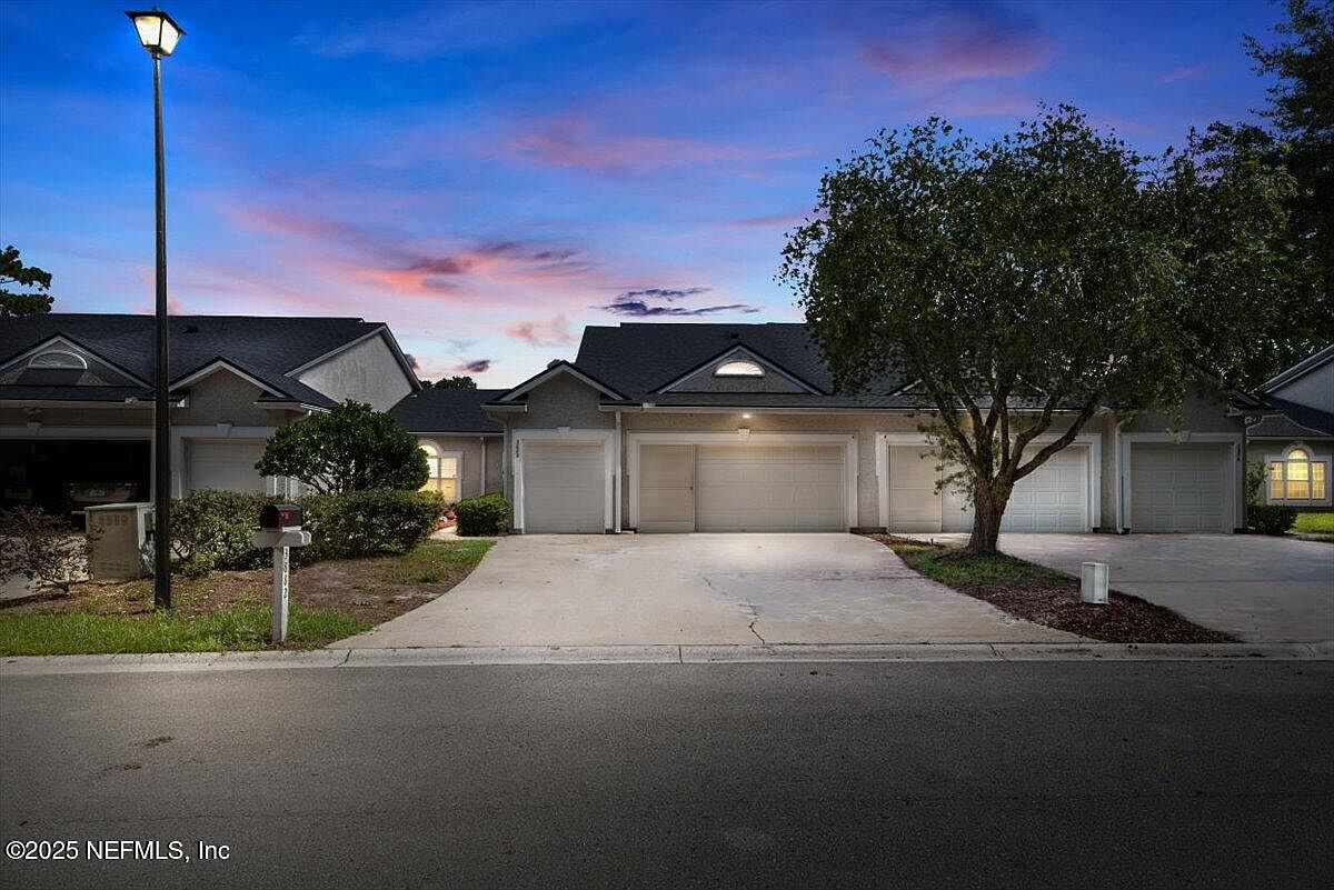 chan　1/4 3882 Chenango Pl, West Lafayette, IN 47906 | Zillow