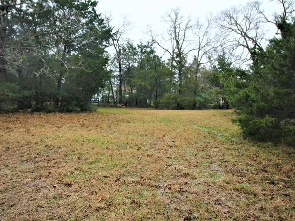 402 Barbara, Somerville, TX 77879