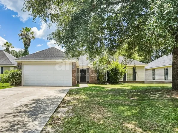 432 Laurel Hill Cir, Richmond Hill, GA 31324