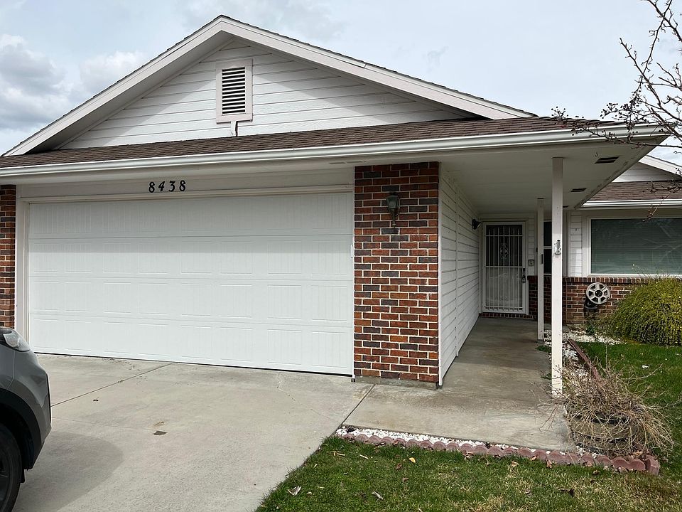 1st image of 8438 W Willowdale Dr