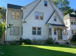 21 Vera St FL 2ND, West Hartford, CT 06119