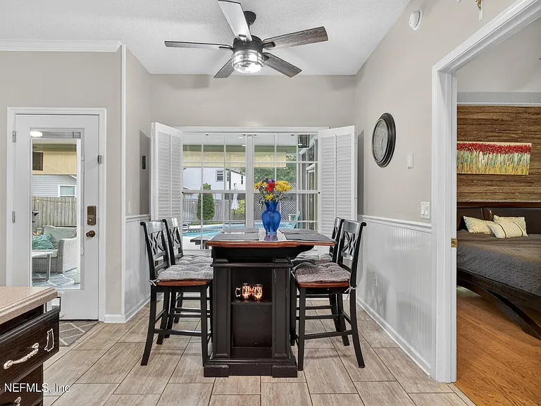 9370 Jaybird Cir E — Photo 11