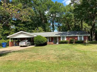 200 N Gaston St, Carthage, TX 75633