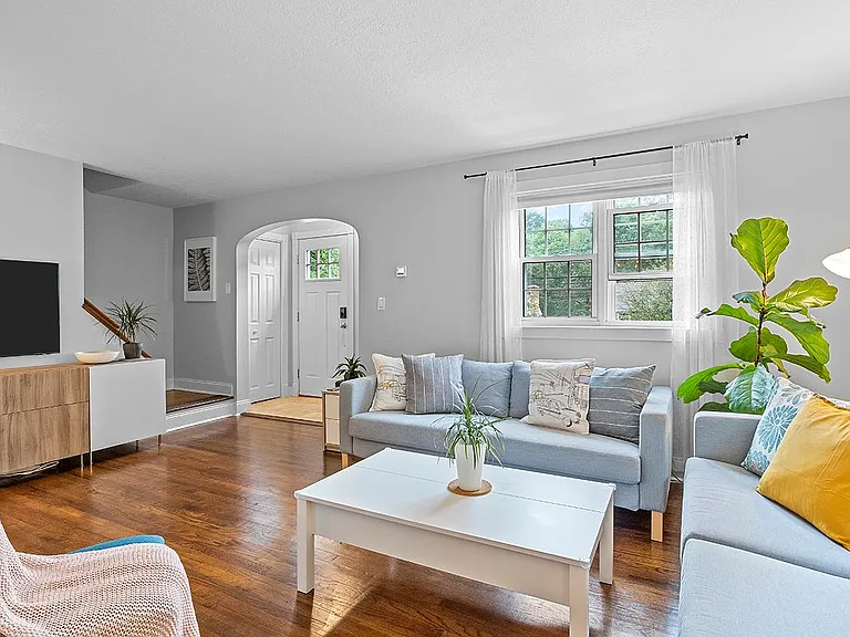 1171 Cedar Blvd — Photo 5