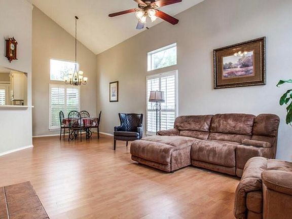 Living & Dining Area