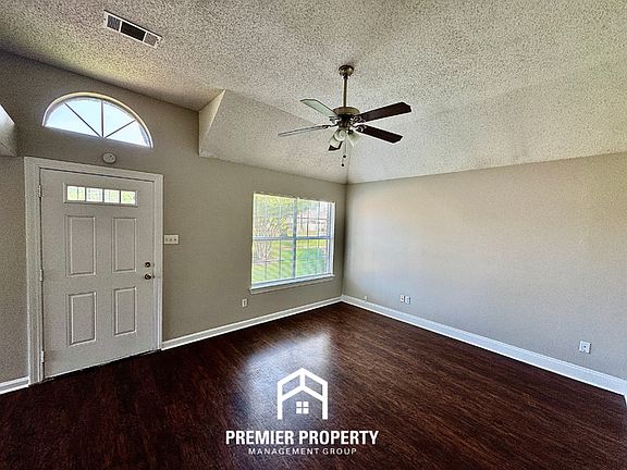2nd image of 5340 Village Oak Cv