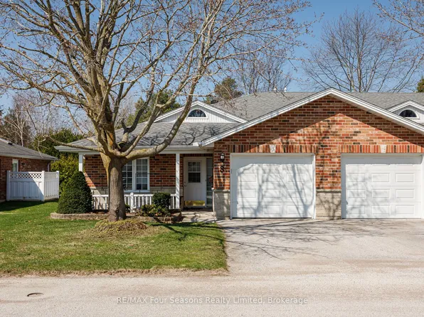 275 Huron St #8, Clearview, ON L0M 1S0