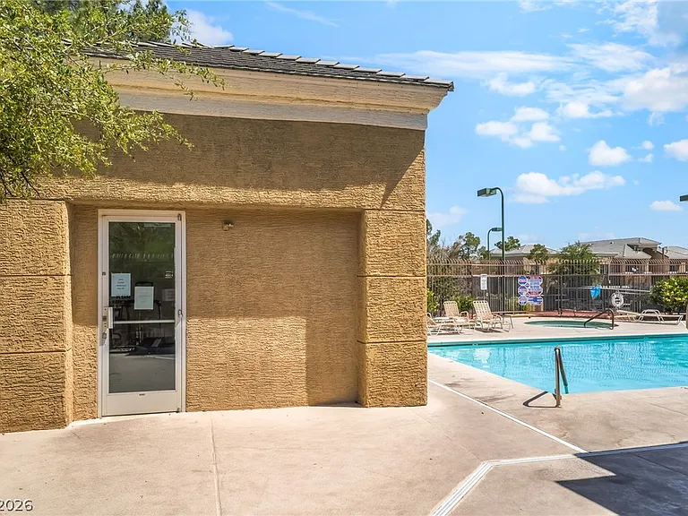 8070 W Russell Rd #2024 — Photo 19