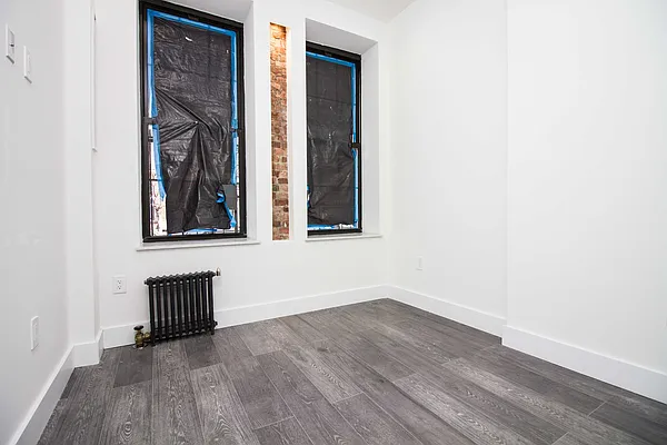 Rented by Nooklyn NYC LLC | media 10