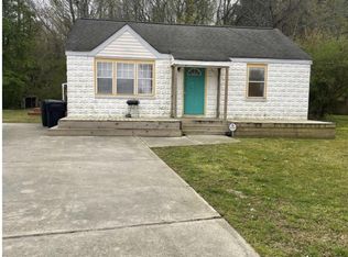 1117 Beautiful St, Virginia Beach, VA 23451