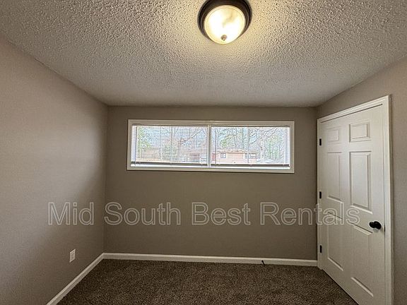 5th image of 7 Ivy Dr