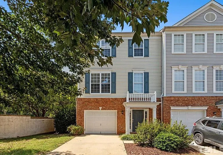 7001 Wheat Mill Pl — Photo 1