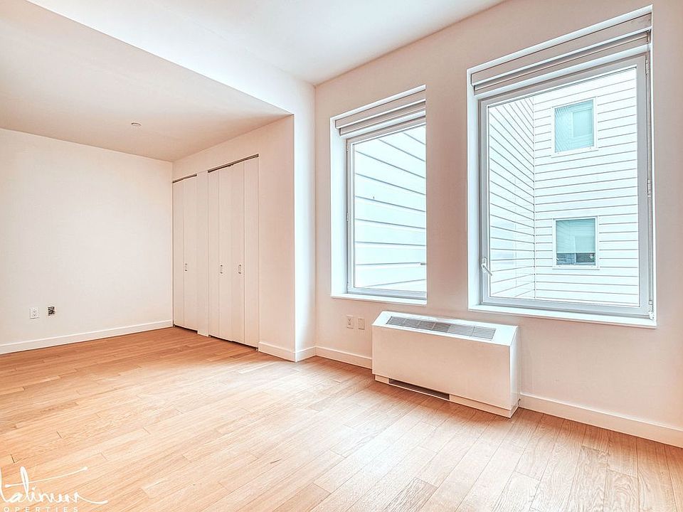 1st image of 180 Water St APT 2518