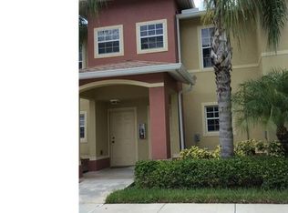 9064 Gervais Cir APT 108, Naples, FL 34120