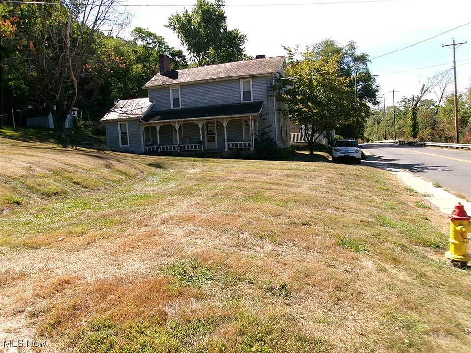 2nd image of 544 Wayne Ave