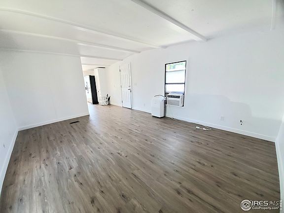 4th image of 221 W 57th St #B61
