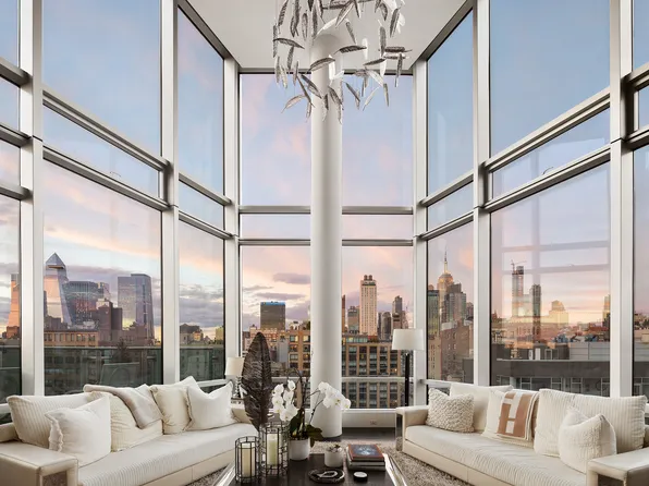 166 West 18th Street PHB image 1 of 20