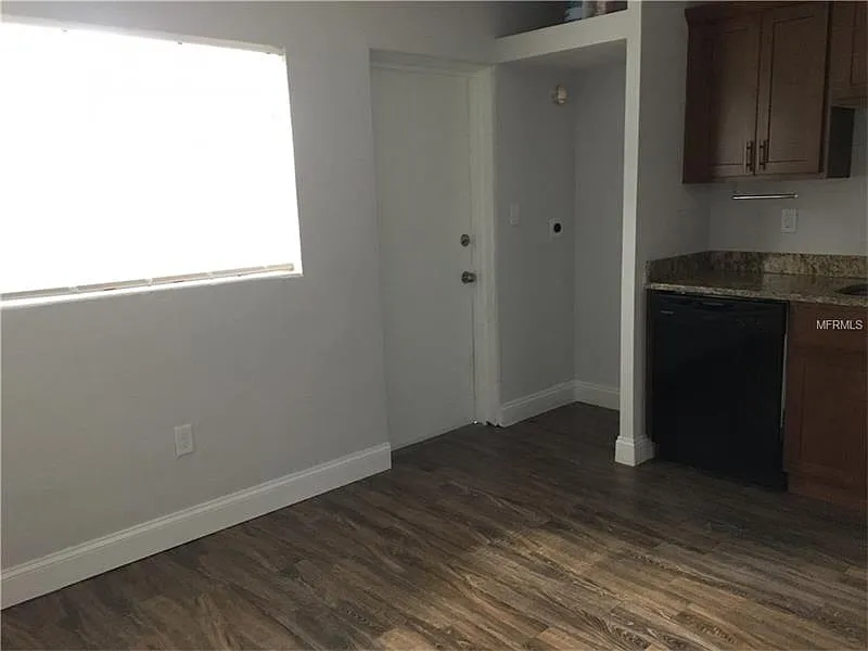 2 bed, 780 sqft, $1,675 — Photo 3