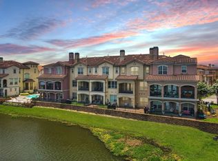 13 Armand Shore Dr, Houston, TX 77058