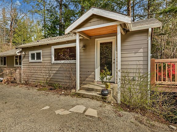 2nd image of 47413 SE 160th St