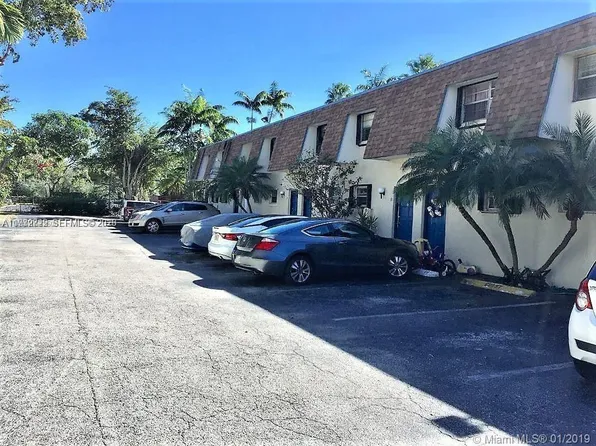 15385 S Dixie Hwy APT 22, Palmetto Bay, FL 33157