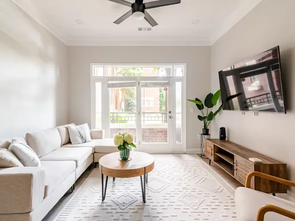 707 Garden District Dr, Charlotte, NC 28202