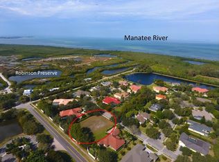 9802 18th Dr NW, Bradenton, FL 34209