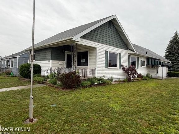 2nd image of 1303 23rd St