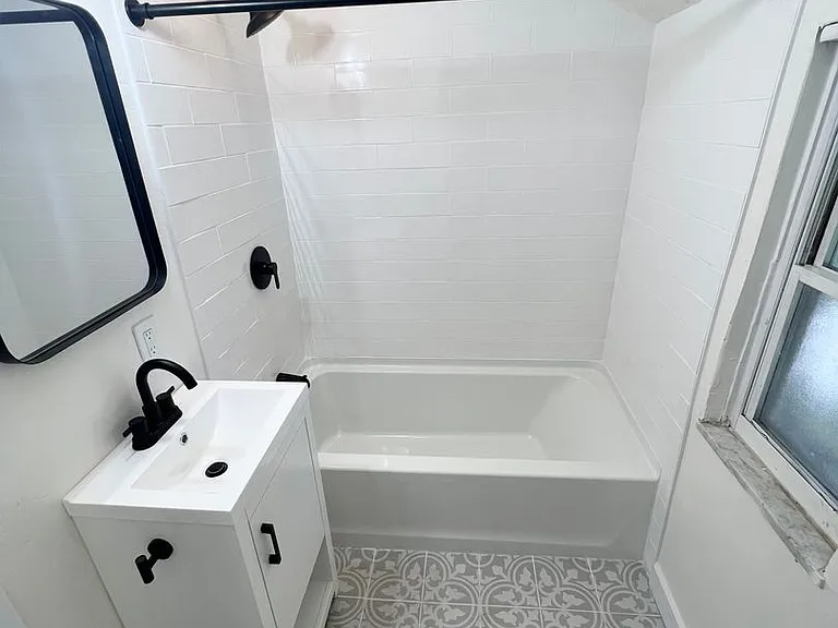 7939 Thon Dr — Photo 20
