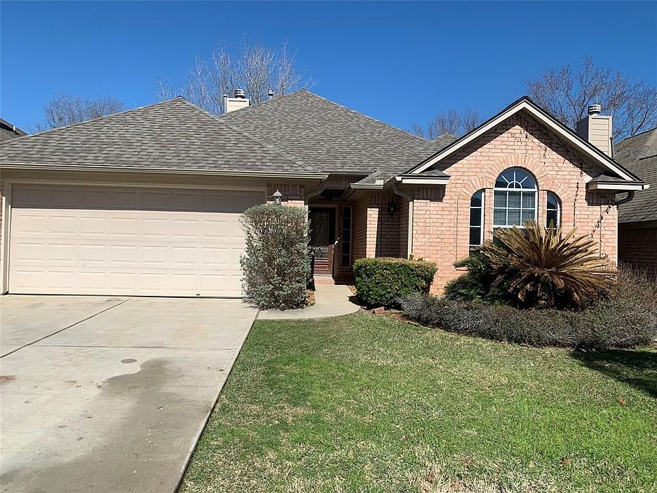 1st image of 10523 Torrey Pines Dr