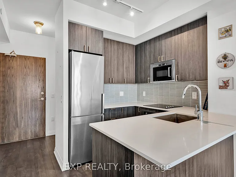 99 Eagle Rock Way N #727 — Photo 5