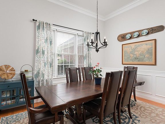 4th image of 2831 Mountain Pointe Dr NW