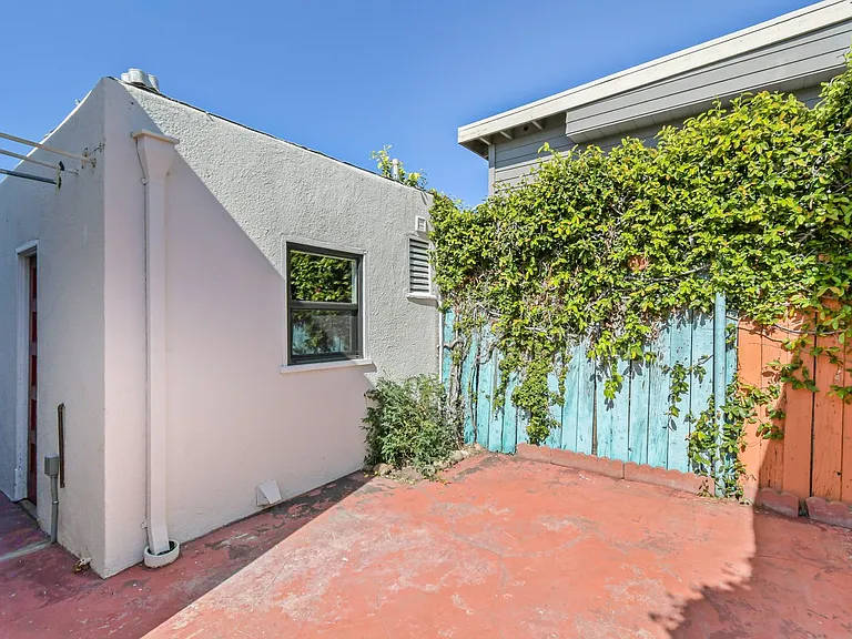 3124 B St — Photo 24