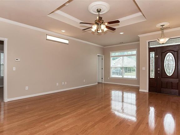 4th image of 1206 N 22nd Pl