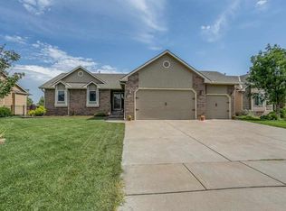 8602 W Brookview St, Wichita, KS 67205