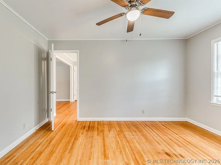 3921 E 37th Pl — Photo 8
