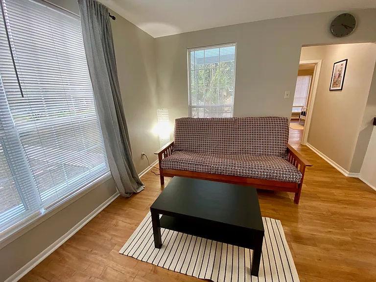 430 E Magnolia Ave #1 — Photo 10