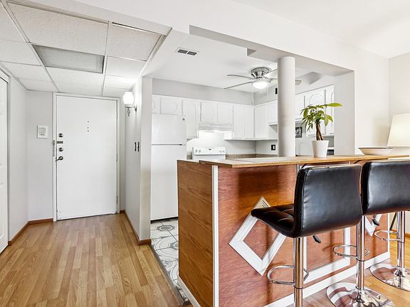 5th image of 7912 W North Ave APT 303