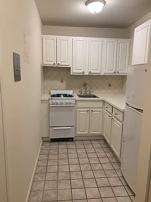 Rented by J & L Holding Corporation | media 14