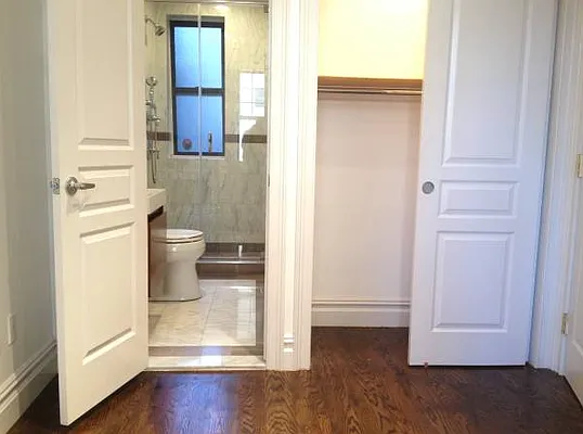 Rented by Compass | media 26