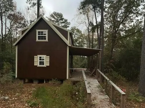 185 County Road 364, Brookeland, TX 75931